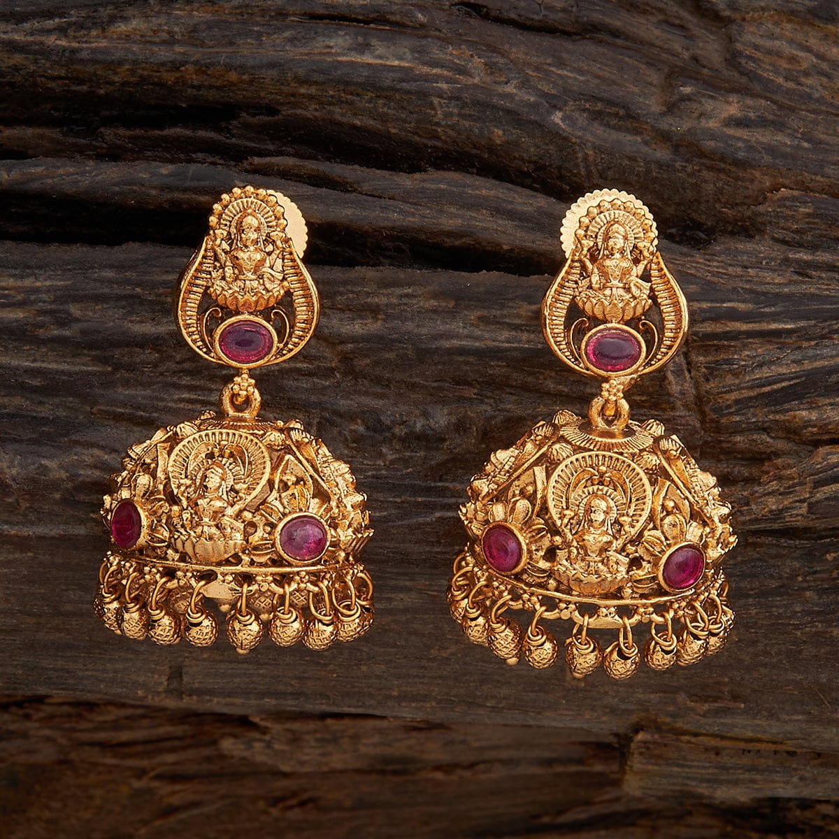 Antique Earring Antique Earring 157579