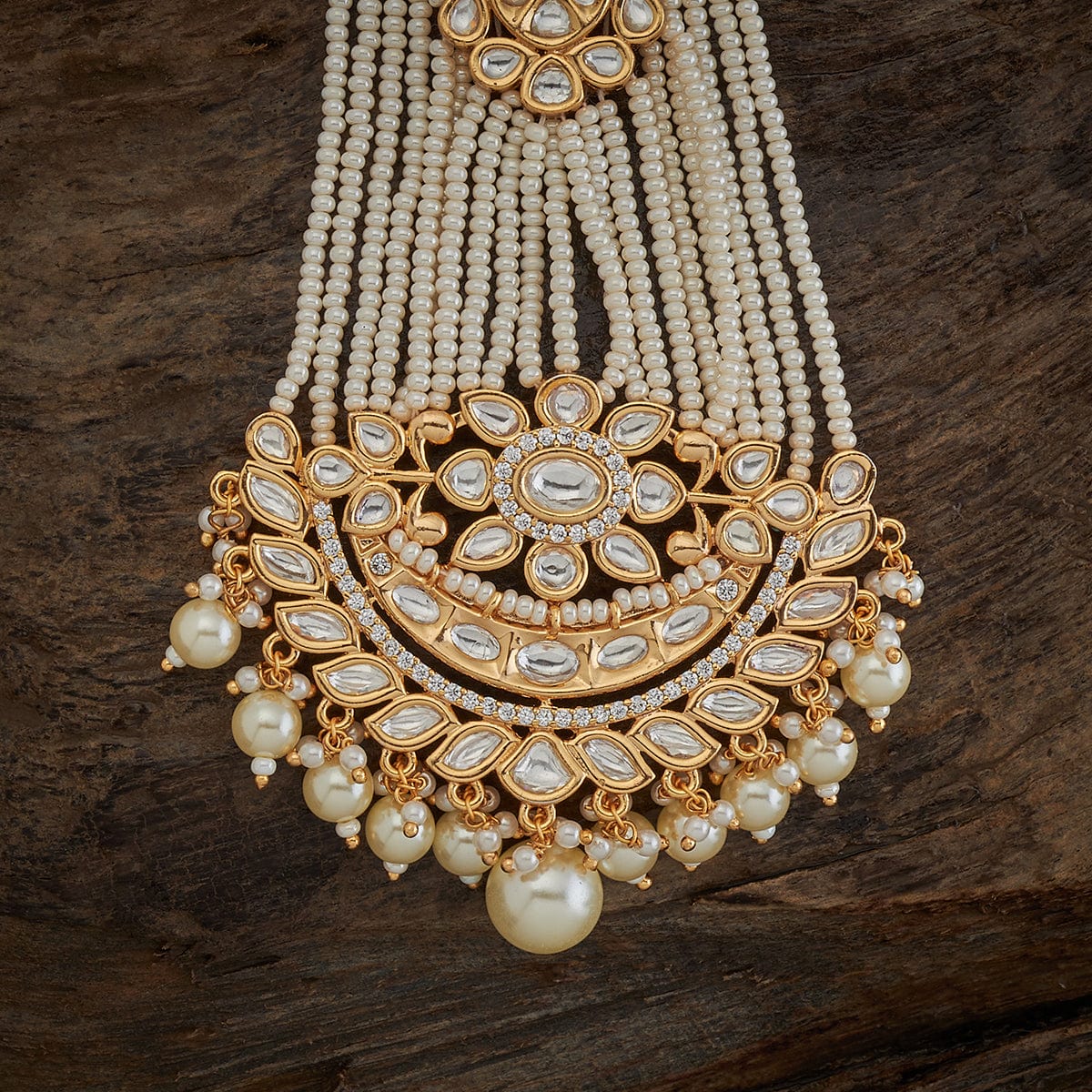 Kundan brooch on sale