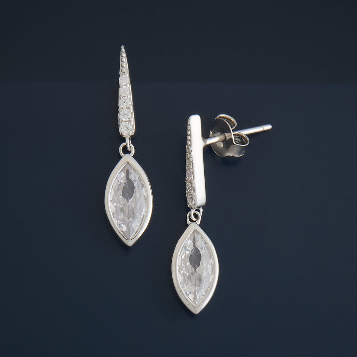 Silver Earring 92.5 Silver Earring 180622