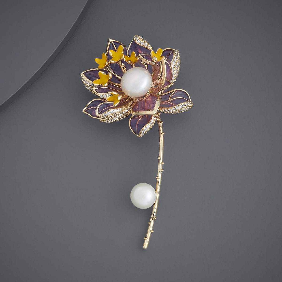 Trendy Brooch Trendy Brooch 184925