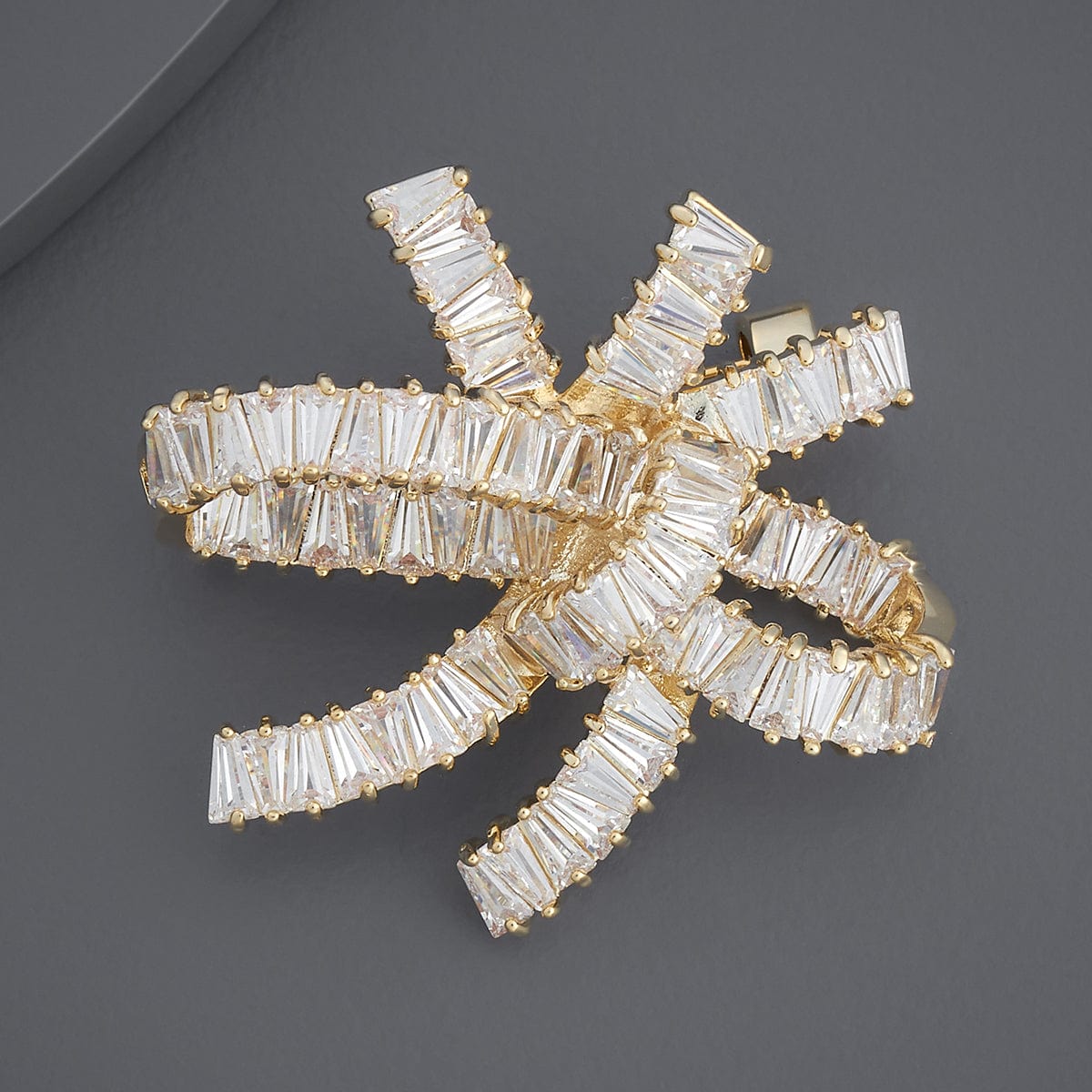 Trendy Brooch Trendy Brooch 184924