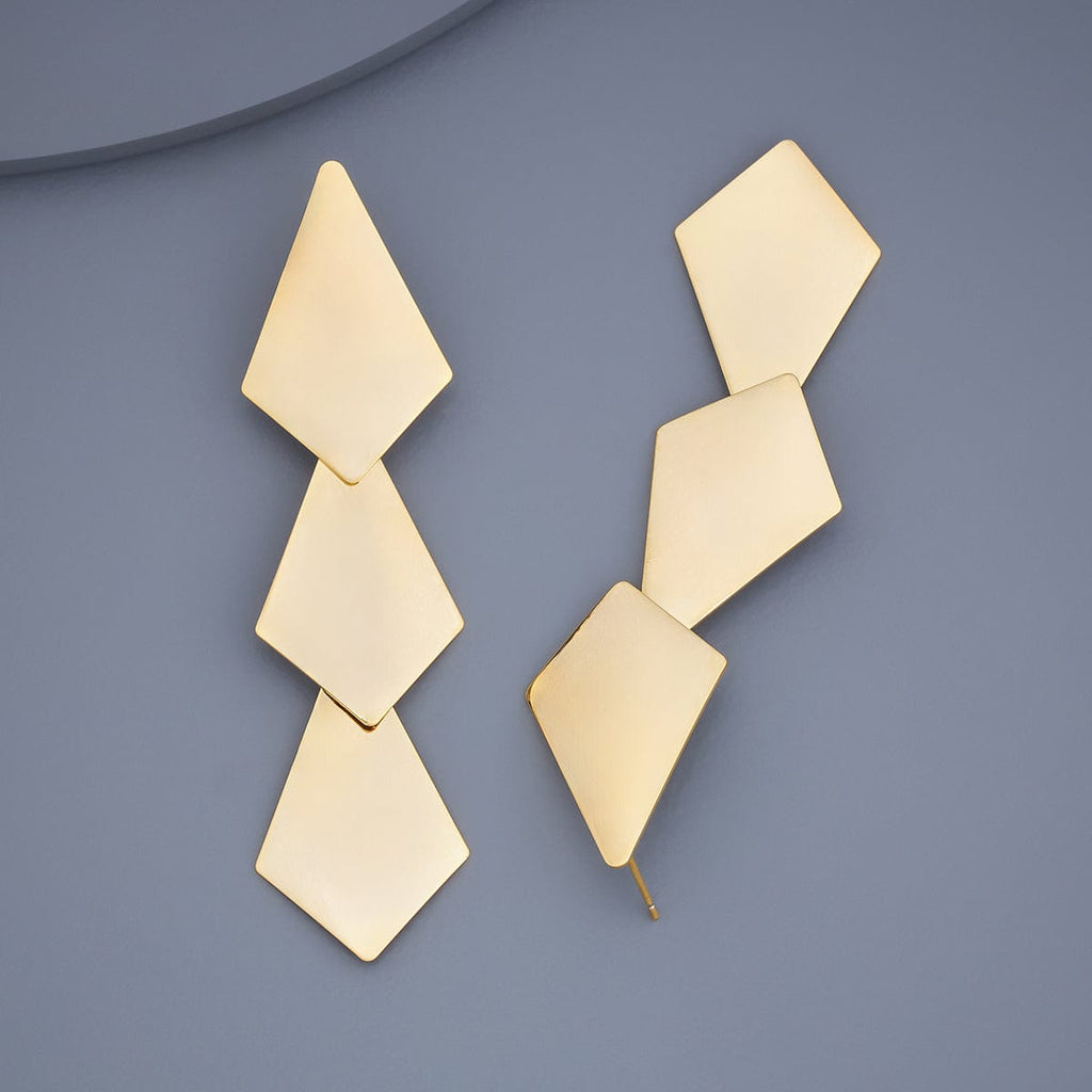 Trendy Earring Trendy Earring 180253