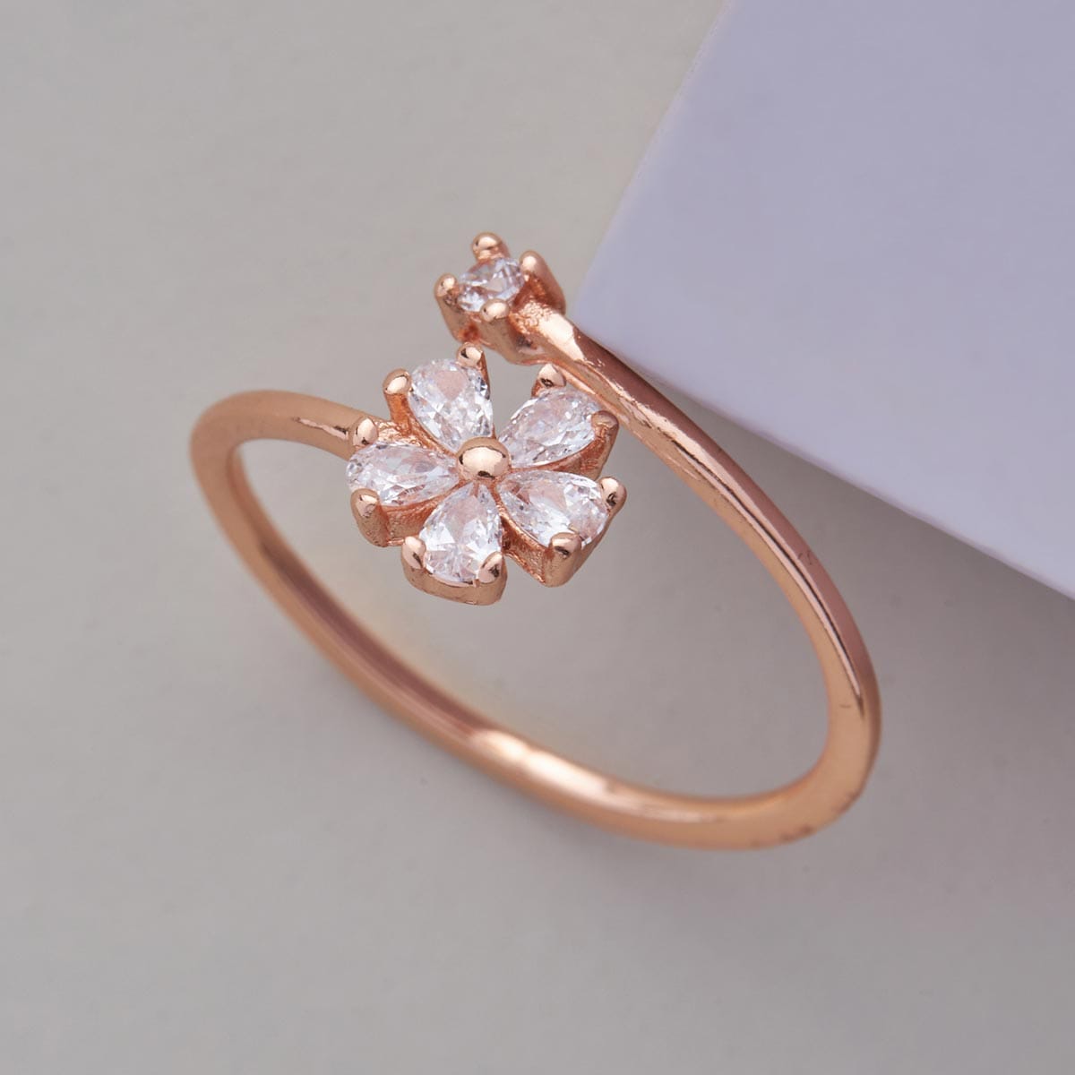 Trendy Zircon Finger Ring Trendy Finger Ring 138852